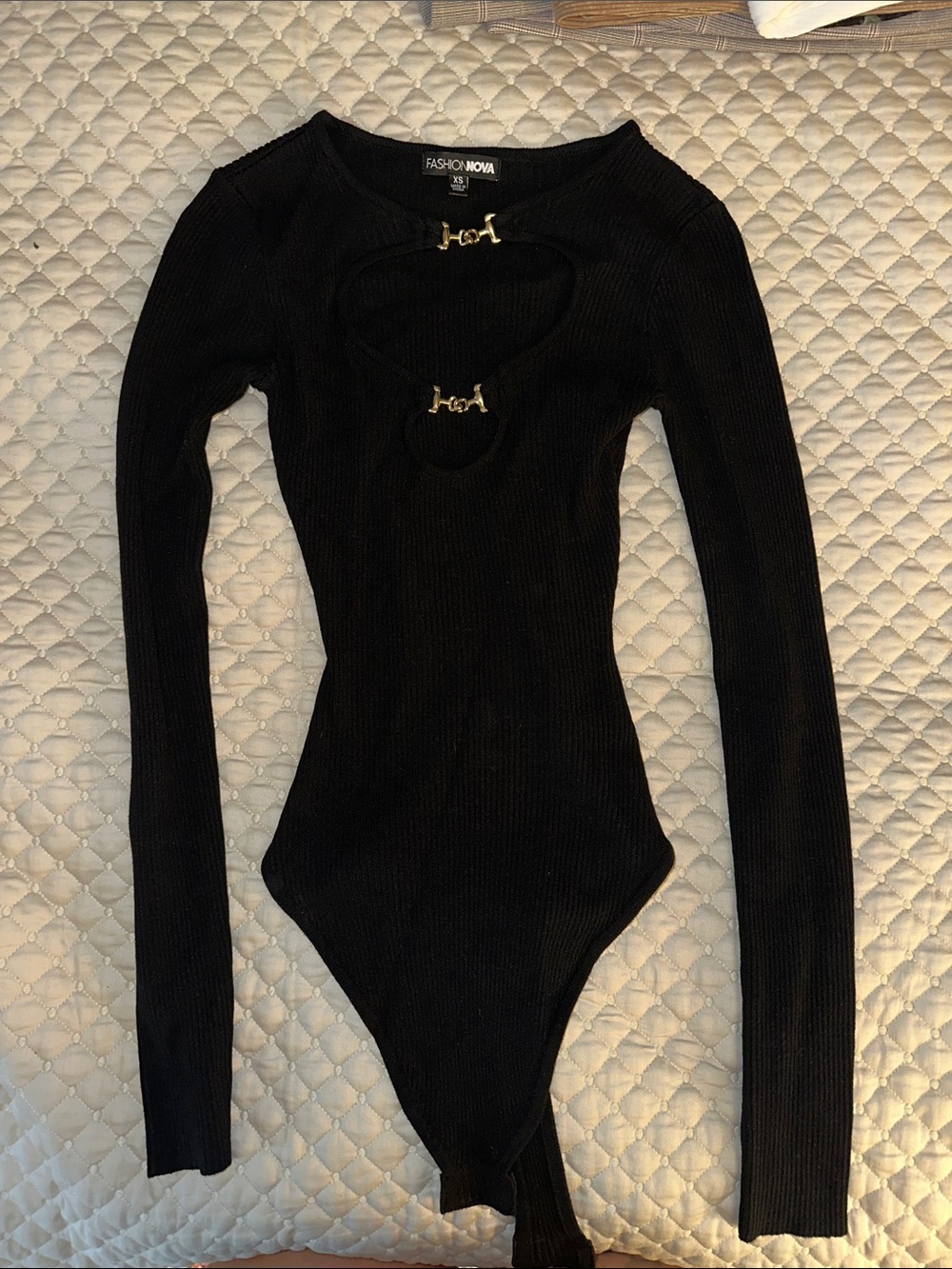 Fashion Nova Black Ribbed Long-Sleeve Bodysuit with Gold Hardware